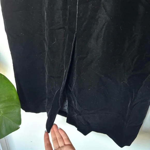 Talbots black velvet midi skirt - Picture 5 of 5
